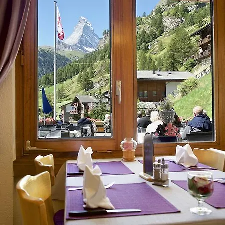 Отель Alpenrose Церматт